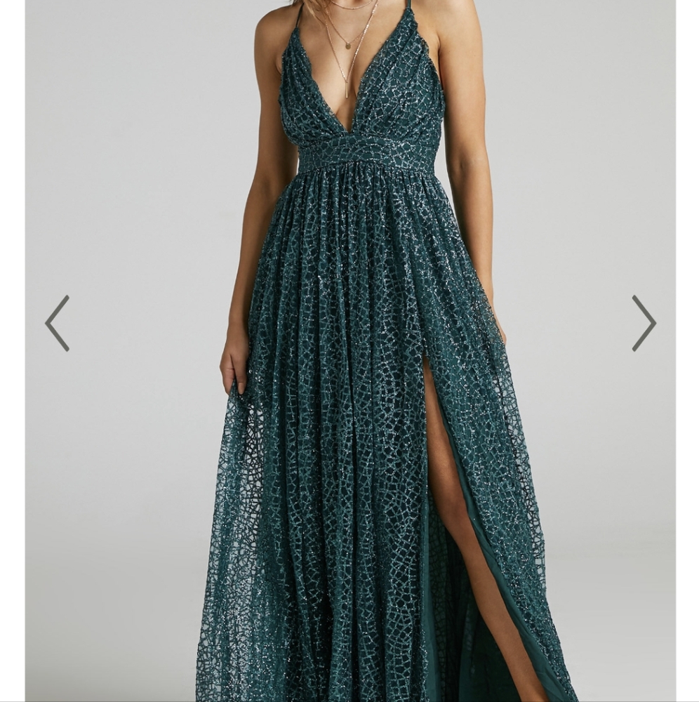 Showpo lady Godiva dress in emerald